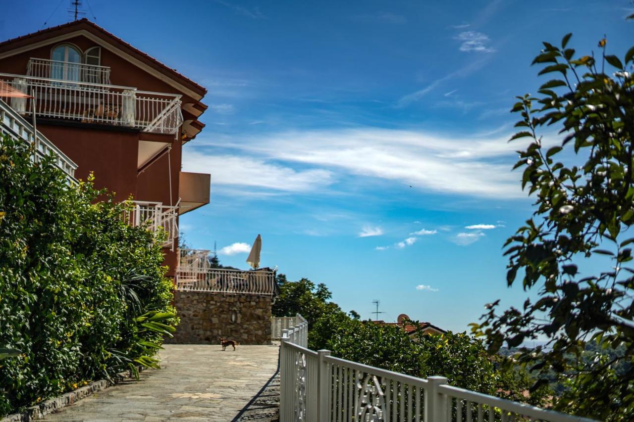 Agriturismo La Rocca San Bartolomeo Al Mare Exterior photo